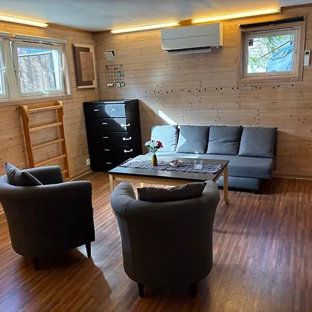 Child Friendly Basement Appartement *